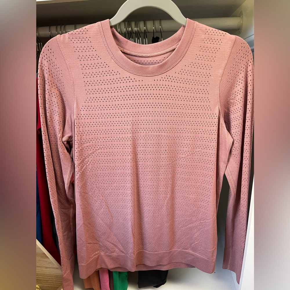 Lululemon, long sleeve, size 6